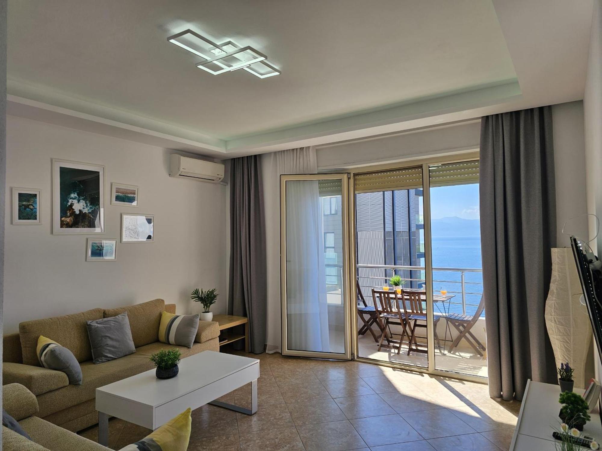 Apartment Amber View Sarande